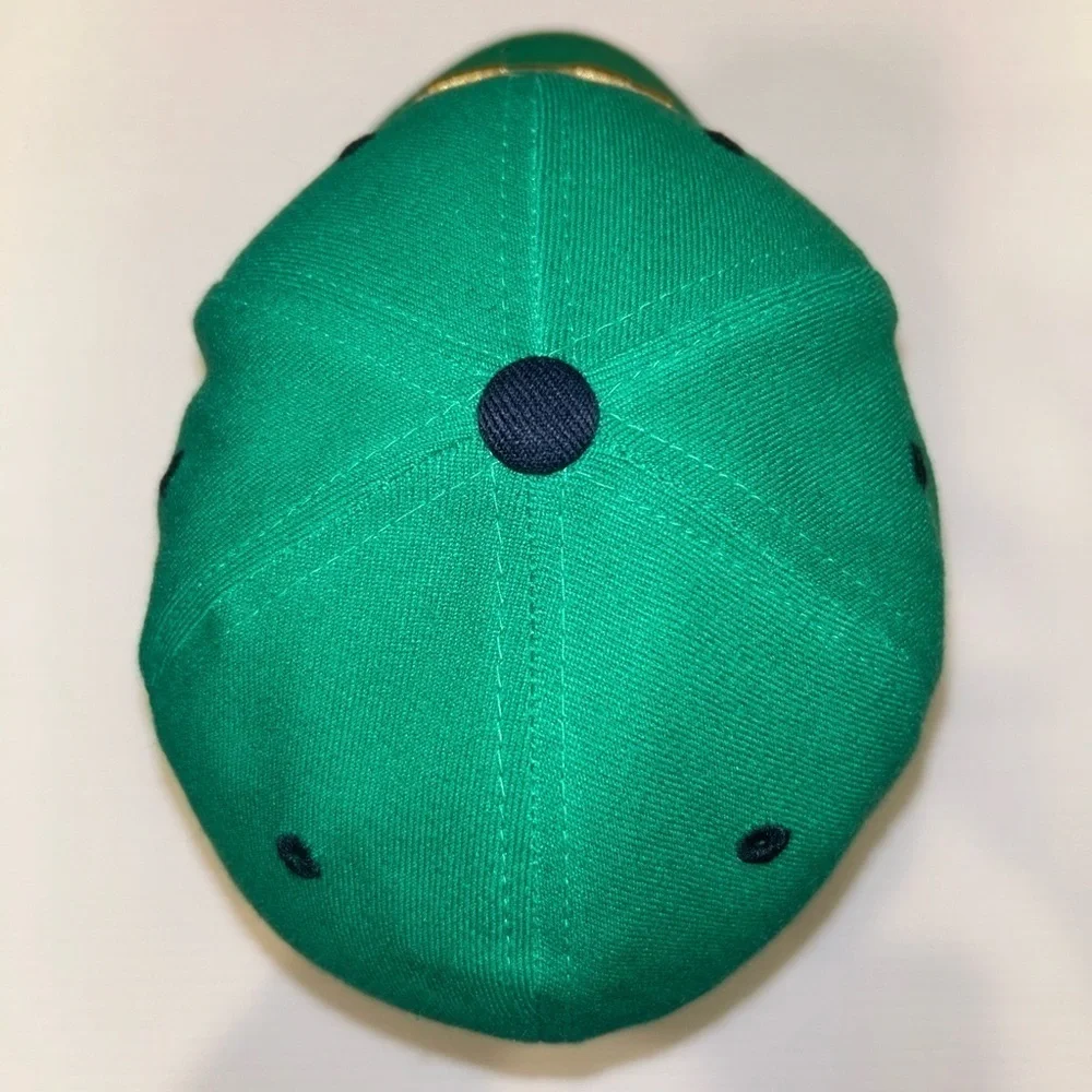 NCAA Notre Dame Fighting Irish Stretch Fit Hat/Cap OSFM EUC‎